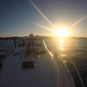 Rent a boat on your holiday through Airbnb Salou
